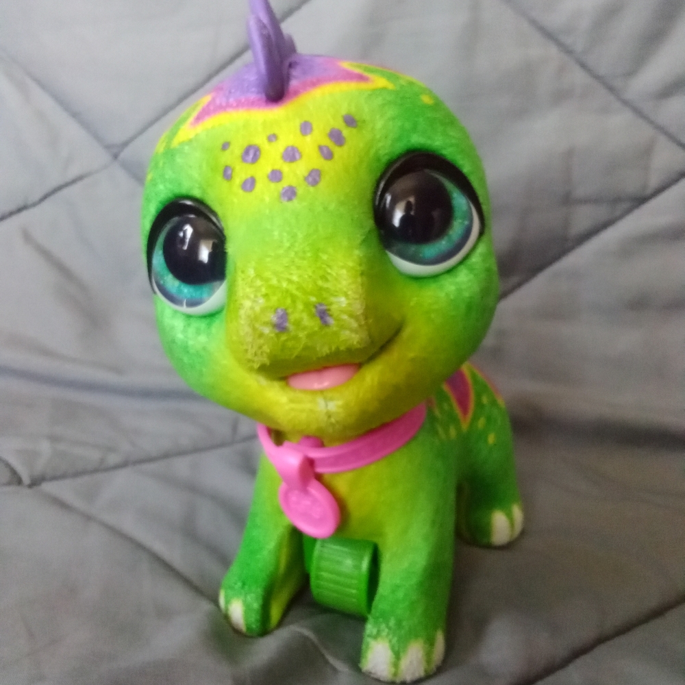 FurReal Friends Walkalots Big Wags Dino Toy - Picture 3 of 10